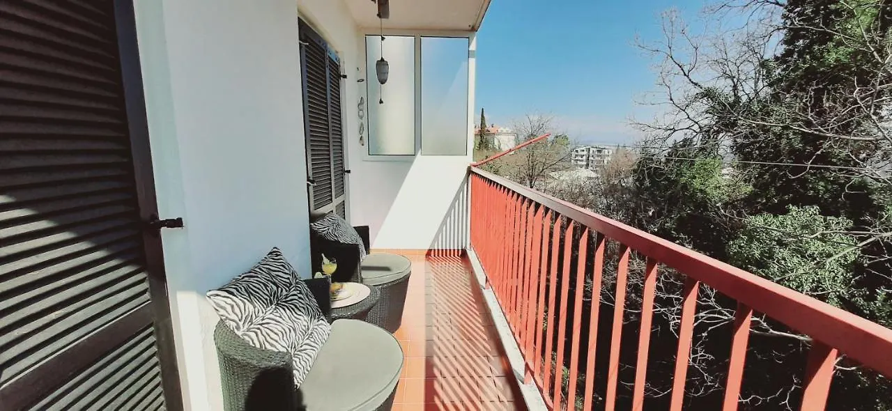 Apartment Tree House Lovran Croatia